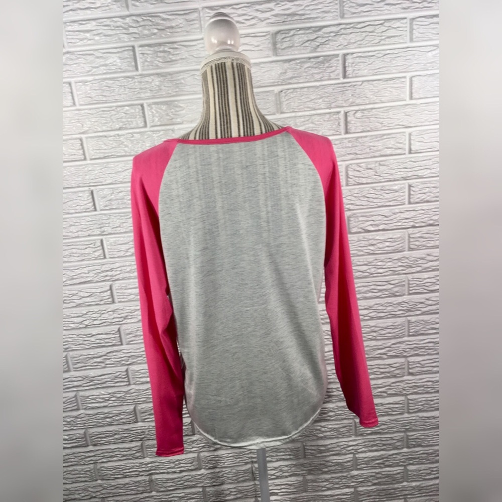 5/$25 Have Yourself a Merry Christmas Raglan Top - Picture 7 of 7